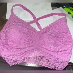 Auden brand bralette size xxl, color is a fuchsia pink